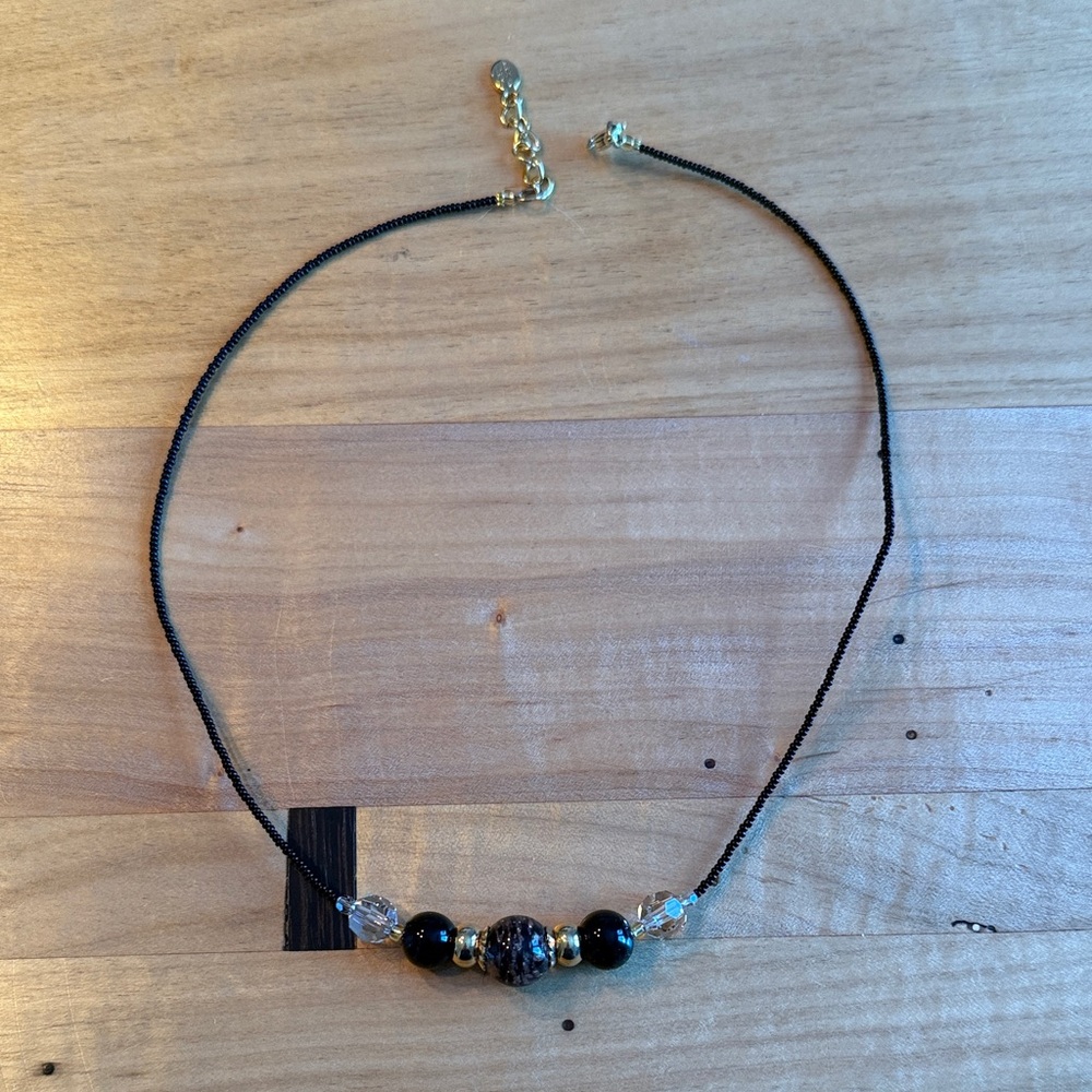 Murano Glass Elegant Black and Gold Beaded Necklace
